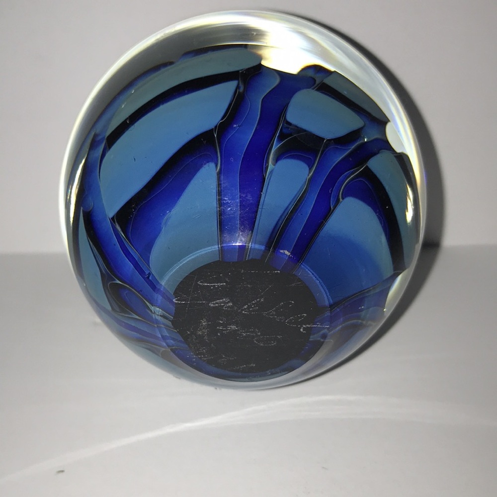 Art glass paperweight signed and dated excellent condition vintage Eikholt - Picture 4 of 9